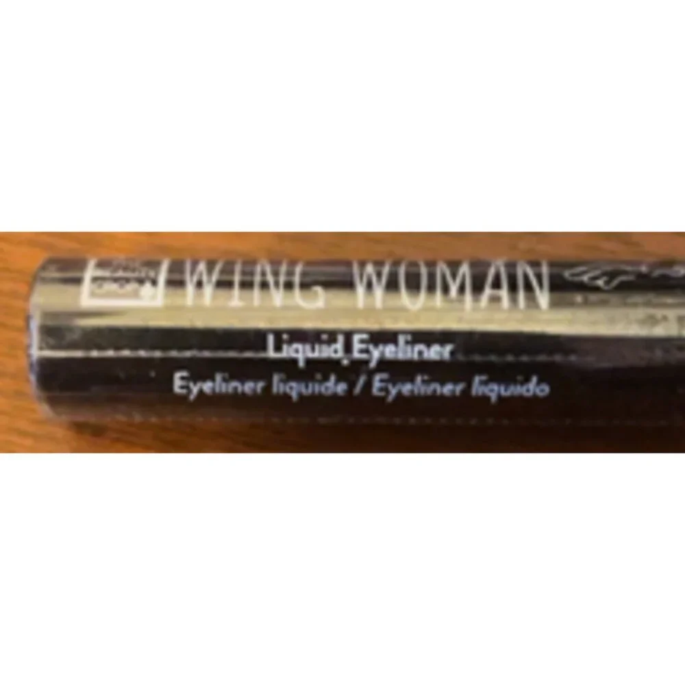 THE BEAUTY CROP “Wing Woman” Liquid‎ Eyeline (Berry Black) NEW & SEALED!!